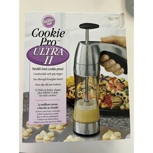 Wilton Cookie Pro Ultra II Cookie Press 16 Shaping Disks Box Booklet Complete